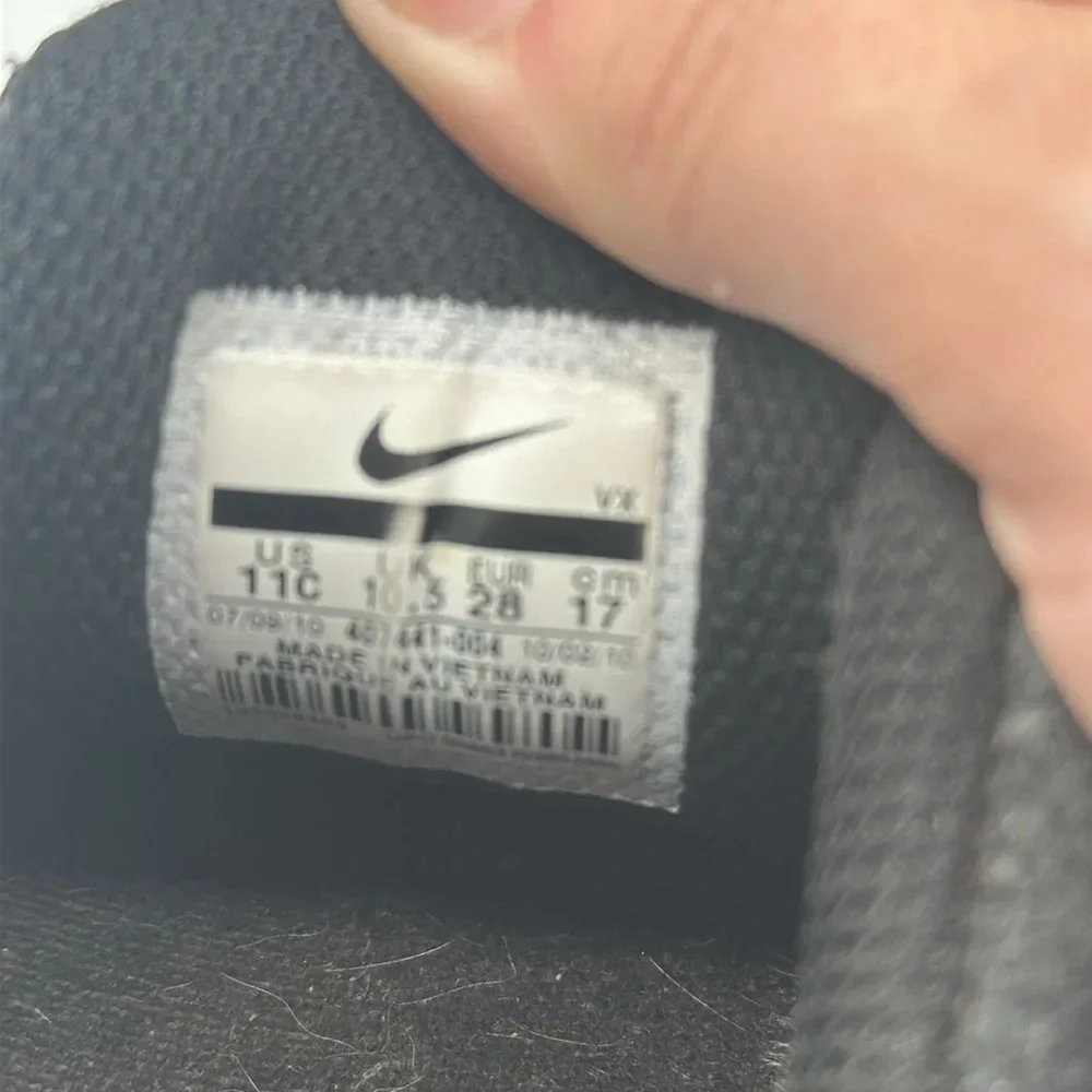 kids black suede & leather Nike Paul Rodriguez shoes size 11C